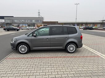 Volkswagen Touran 1.6 TDi 77kw digi klima navigace - 6