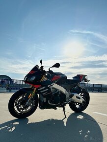 Aprilia Tuono V4 1100 Factory - 6