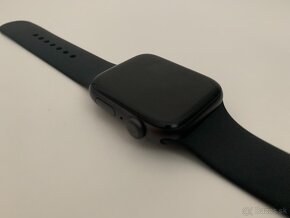 apple watch 8 41mm Black / Batéria 88% - 6