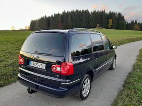 Volkswagen Sharan 1.9 TDI Comfortline Plus - 6