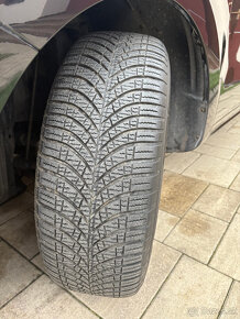 Predám celoročné pneumatiky na diskoch 215/60 R16 99V - 6