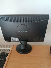 Monitor SAMSUNG 19" - 6