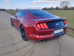 Ford Mustang 5.0 Ti-VCT V8 GT - 6