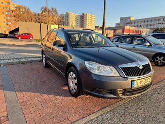 Škoda Octavia II combi 1.6TDI CR 77kw Facelift 10/2011 - 6