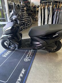 Yamaha RayZR 125 - 6