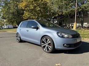 VW Golf 6 1.4TSI - R18 letné + R17 zimné + doplnky - 6