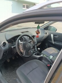 Predám Nissan Qashqai+2 1.6 DCI - 6