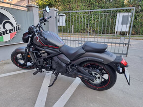 Kawasaki Vulcan S - 6