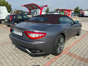 Predám Maserati Grancabrio - 6