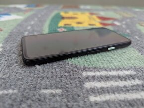 Google Pixel 4a     6/128GB - 6