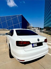 Volkswagen Jetta Business Facelift 2017 - 6