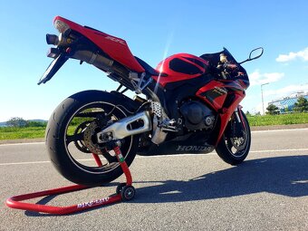 Honda cbr - 6