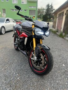 Triumph Spped Triple 1050R - 6