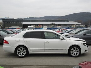 Škoda Superb 2.0 TDI CR 4x4 140k Elegance DSG - 6