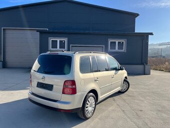 VW TOURAN 1.9TDI 7miestný - 6