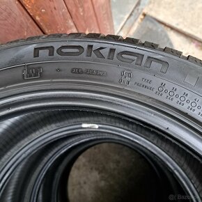 Nokian 225/45R17 - 6