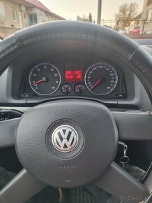 Predam Volkswagen golf 5 1,6  75kw r.v 2005 - 6