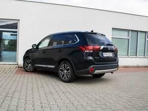 Mitsubishi Outlander 2.2 DI-D Intense+ A/T - 6