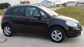 Suzuki SX4 2,0 DDiS TRAVELLER 4x4 r.v.2013-152372km - 6