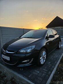 Opel Astra Cosmo 1,4 Turbo - 6