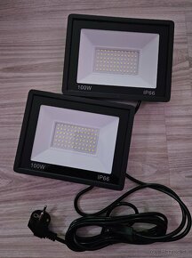 Led reflektory  na stojane 2×100w... - 6