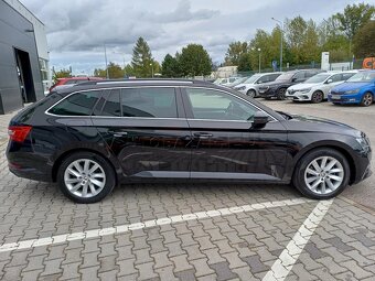 Škoda Superb Combi BENZÍN HYBRID PHEV DSG 12/2020 - 6