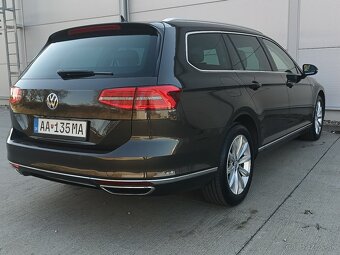 Volkswagen Passat Variant 2.0 TDI 190k Highline WEBASTO 4X4 - 6