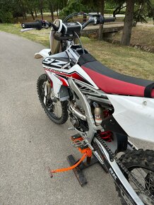 Yamaha YZF 250 2016 - 6