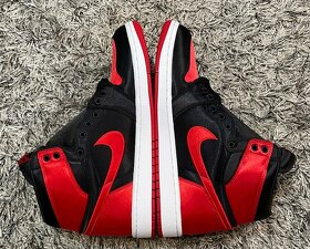 Jordan 1 Satin Bred 42,5 - 6