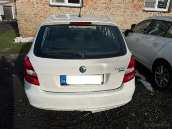 Škoda Fabia 1.6TDi 66kw, r.9/2010, klima, 2. majitel - 6