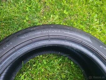 235/45 R17 - 6