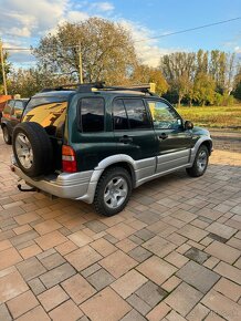 Suzuki grand vitara 2.5 V6 - 6