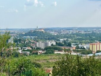 Exkluzívny stavebný pozemok Nitra - Zobor, všetky IS - 6