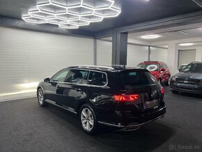 Volkswagen Passat ELEGANCE 2021 2.0tdi 147kw 4x4 DSG 1.maj - 6