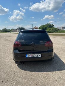 Volkswagen Golf GTI 2.0 TFSI DSG - 6