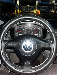 Volkswagen Golf 1.9 TDI - 6