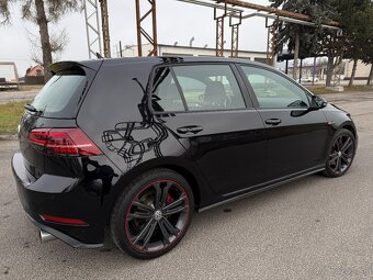 Volkswagen Golf GTI 7,5 Facelift 2.0 TSI Manuál - 6