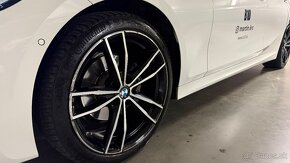 BMW 320i xDrive M Sport - 6