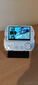 PSP Go Pearl White 16GB - 6