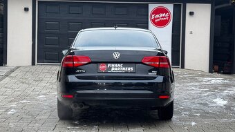 Volkswagen Jetta 2.0 TDI Comfortline DSG - 6