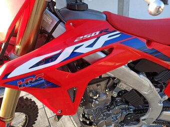 Honda CRF 250R 2024 - 6