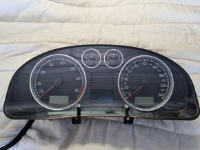 3B0920827 Budiky VW Passat 3B B5.5 Benzin PolDot - 6