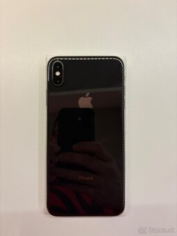 iPhone Xs Max, 64GB, Space Gray - 6