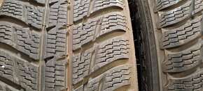 Predám 4ks jazdené zimné 215/65r16-102H Nokian - 6