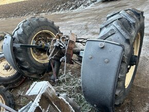 Predám prednú hnaciu nápravu na zetor major a crystal - 6