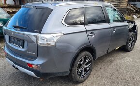 Mitsubishi Outlander 3, 2014, automat, 4x4, HAVAROVANÉ - 6