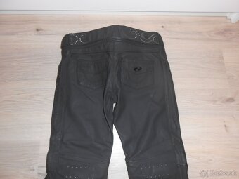 Predam nove krasne damske kozene moto nohavice HELD - 6