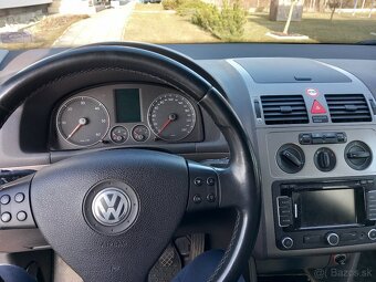 Predám VW touran 1,9 tdi 77kW 2010 7-miest freestyle - 6