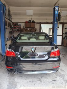 Pekné bmw e60 523i 2005 - 6