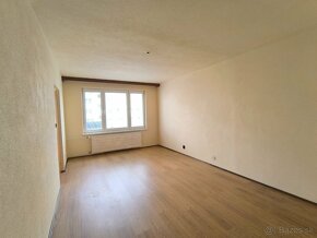 NAJLACNEJŠÍ VEĽKÝ 64,30M2 2 IZB.BYT S BALKÓNOM HOREHRONIE - 6